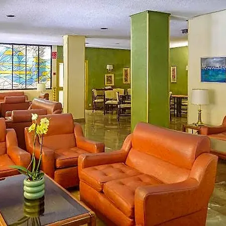 Hotell Paraiso 2*